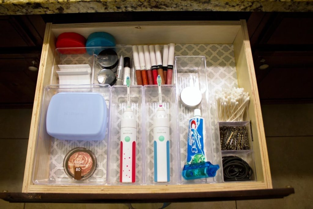 8 Brilliant Ways To Organize Bathroom Drawers - Organization Obsessed