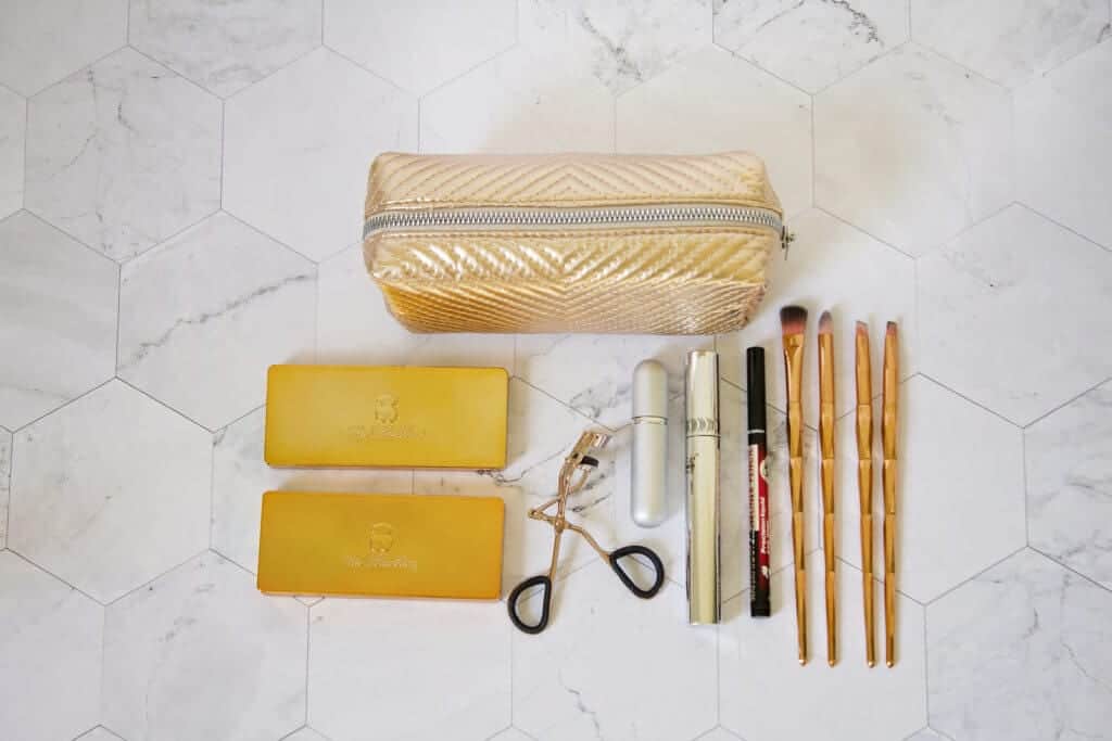 How to Organize Your Travel Toiletry Bag to Ensure You Never Forget  Something — ckanani