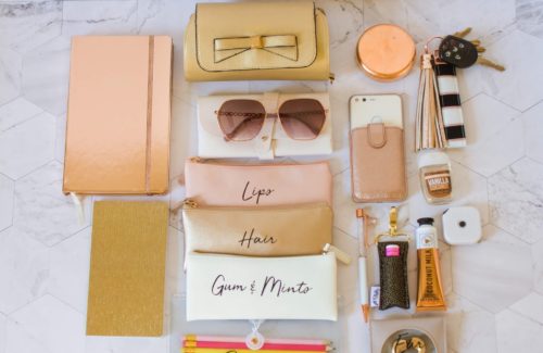 how to organize your purse