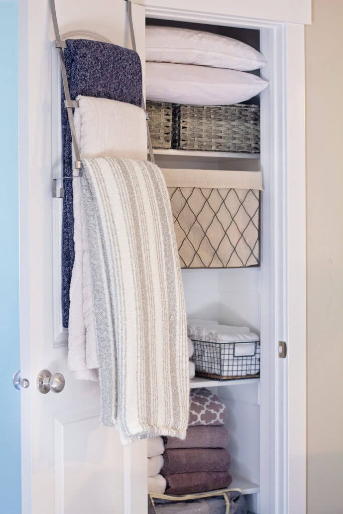 over the door blanket storage