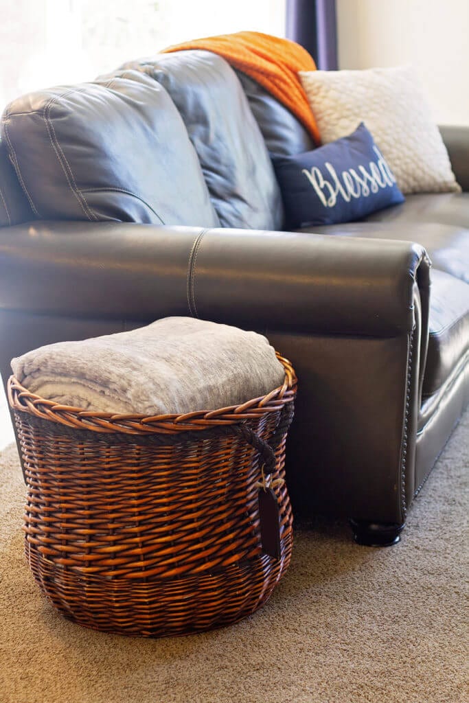 14 GENIUS WAYS TO ORGANIZE YOUR BLANKET STORAGE Practical Perfection