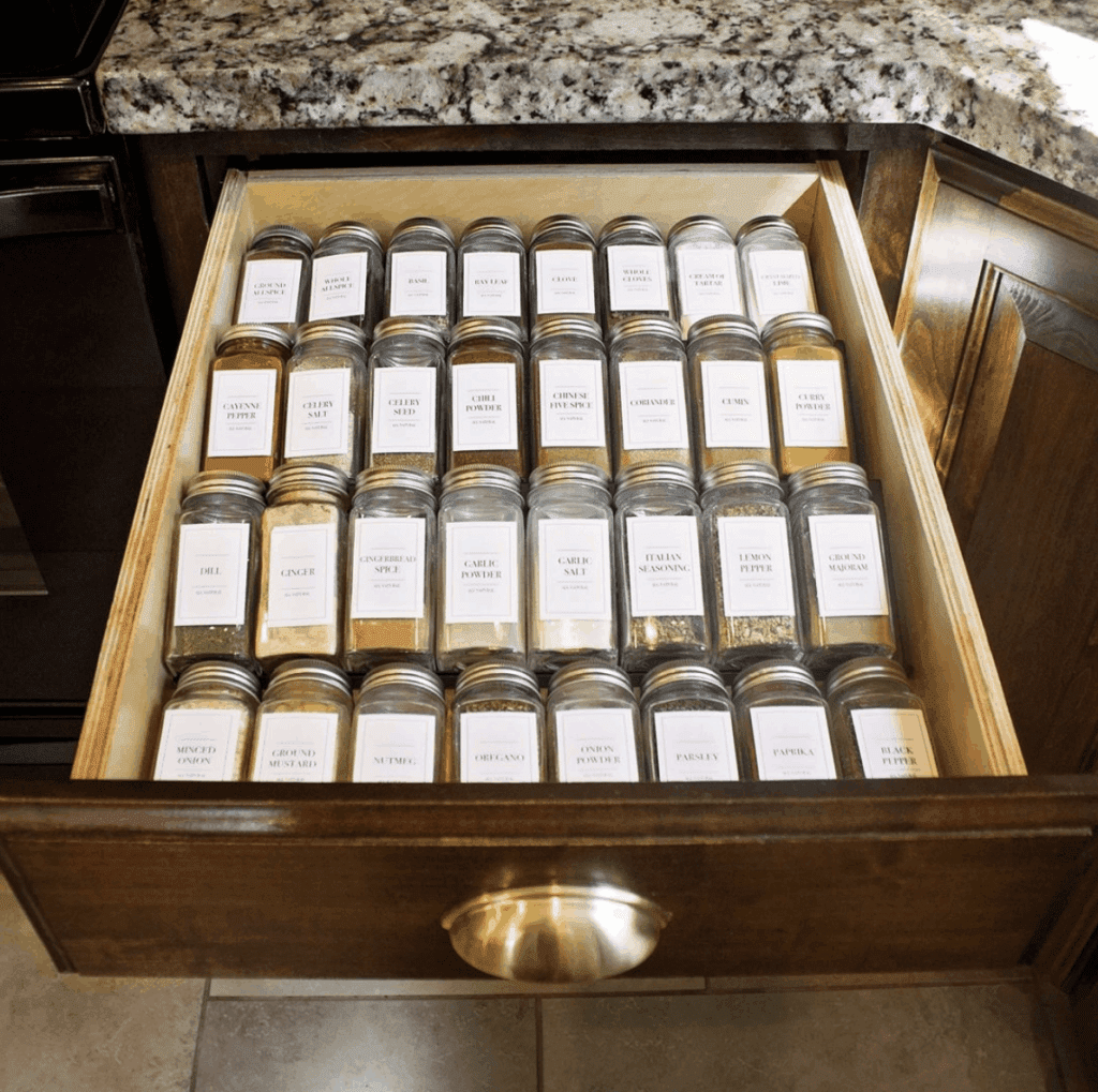 https://practicalperfectionut.com/wp-content/uploads/2021/09/organized%20spice%20drawer%20with%20matching%20spice%20labels-1024x1019.png