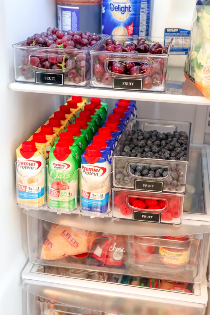 25 Tips and Tricks to Organize your Fridge  Freezer hacks, Fridge  organization, Refrigerator organization