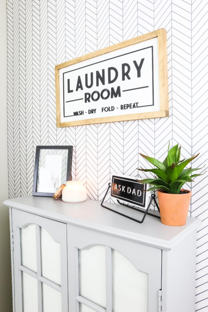 How to Organize Your Laundry Room Cabinets from 30daysblog