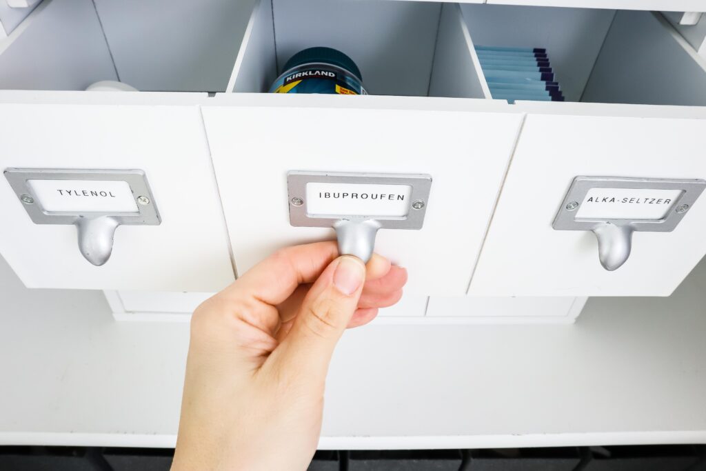 Medicine Cabinet Organizer from 30daysblog