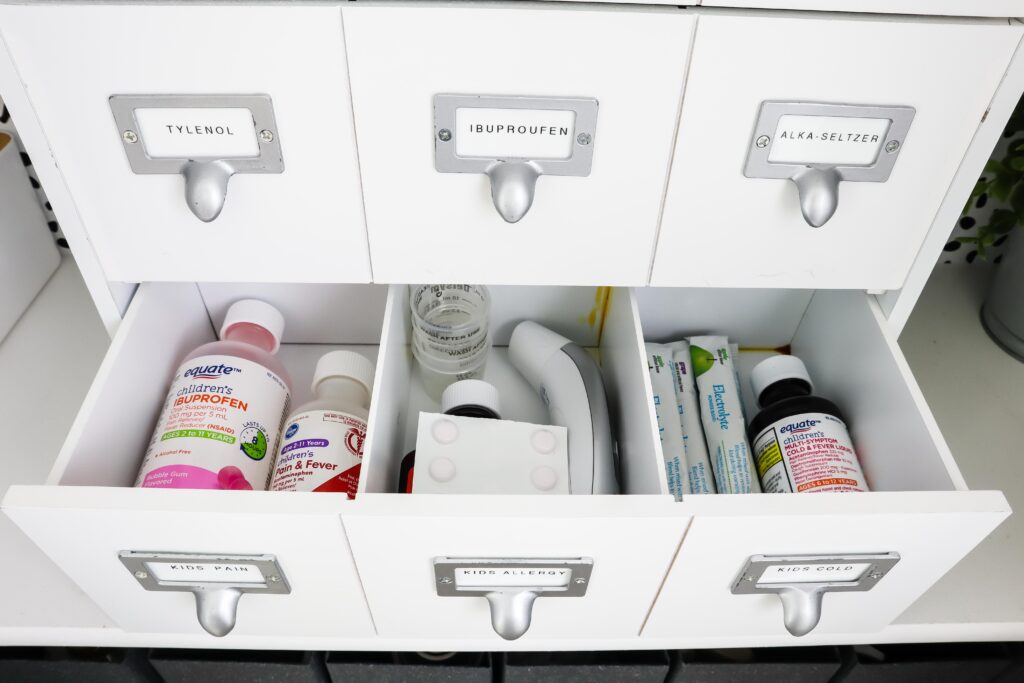 organized medicine cabinet drawers