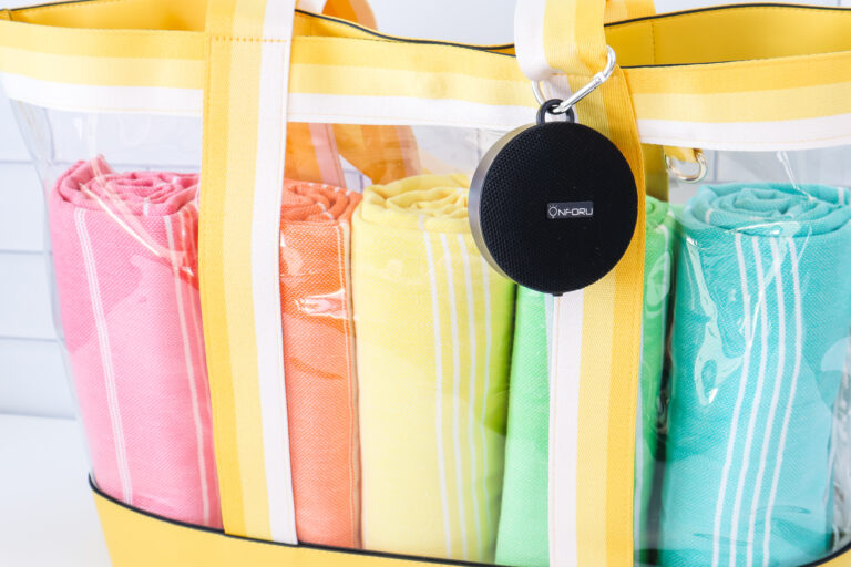 How to Create an Organized Pool Bag for Maximum Fun this Summer ...