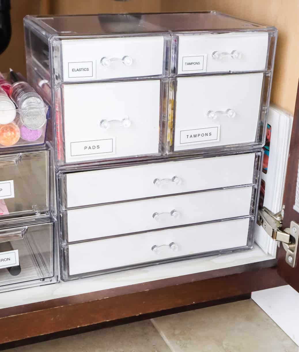 how-to-organize-your-feminine-hygiene-products-for-a-clutter-free