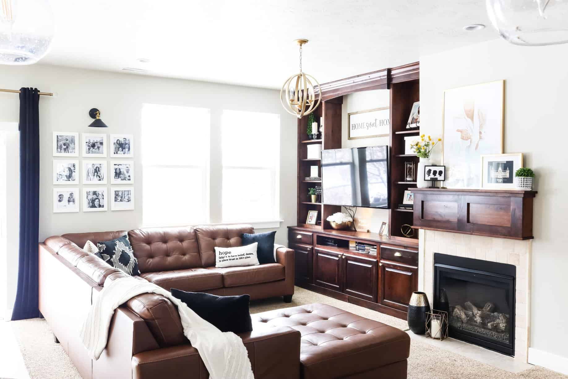 How to Organize Your Entertainment Center for Optimal Use of Space