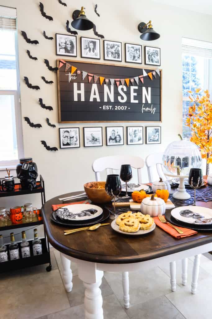 how to plan a halloween dinner party