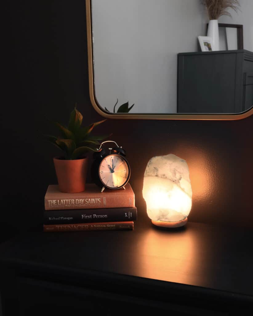 deodorizing rock salt lamp to get rid of odors