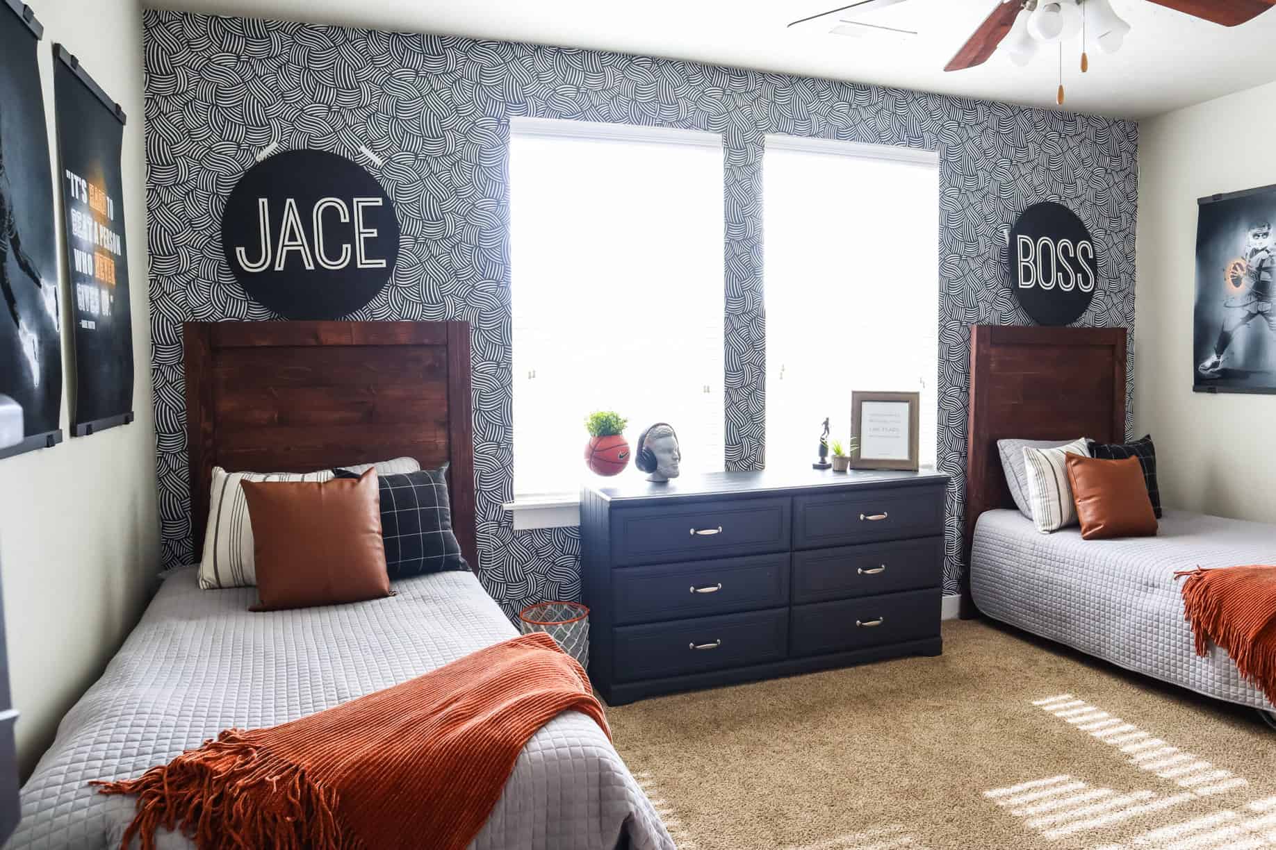 Baseball Wallpaper For Boys Bedroom Decoration On A Budget   IMG 6682 Scaled 