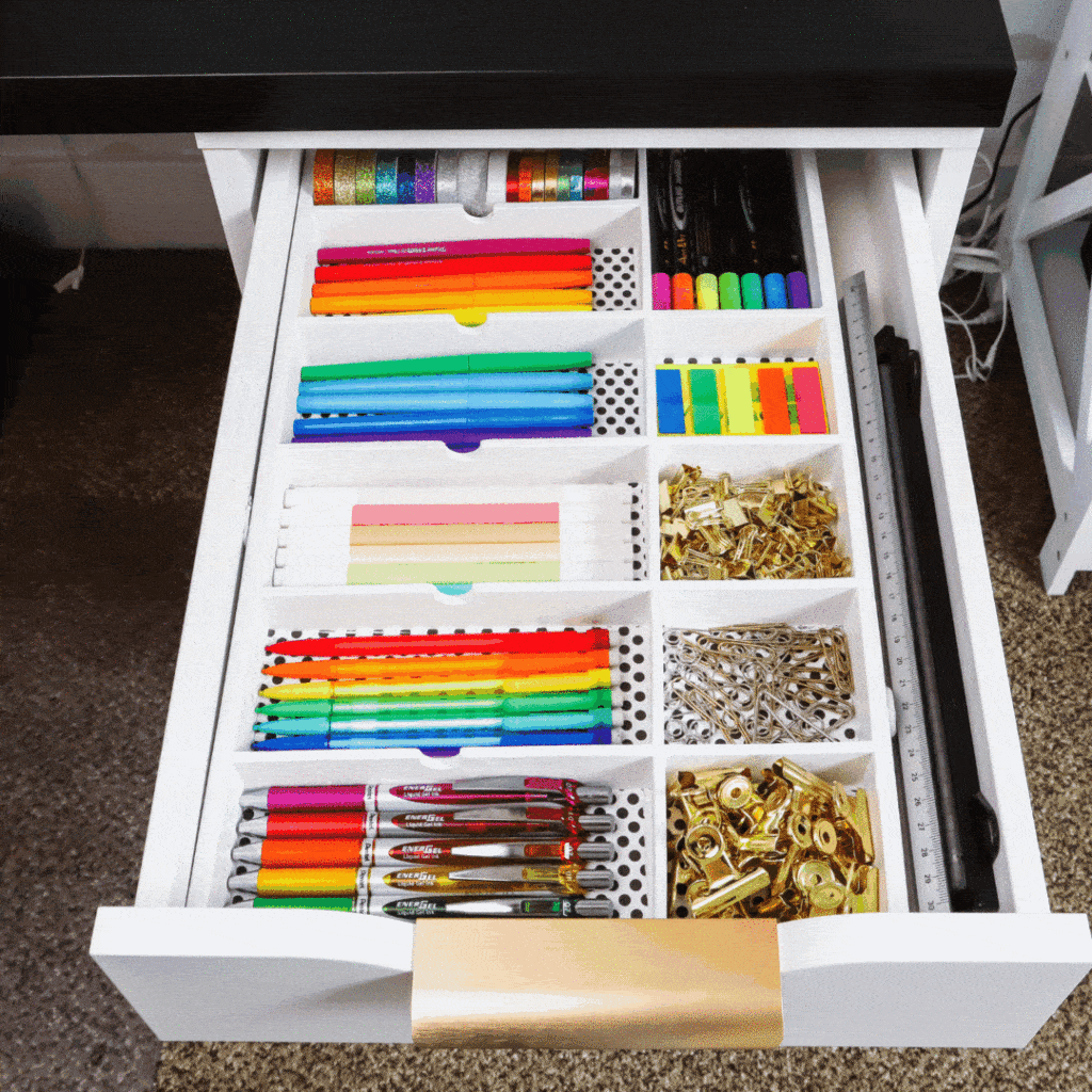 How to Organize Your Desk