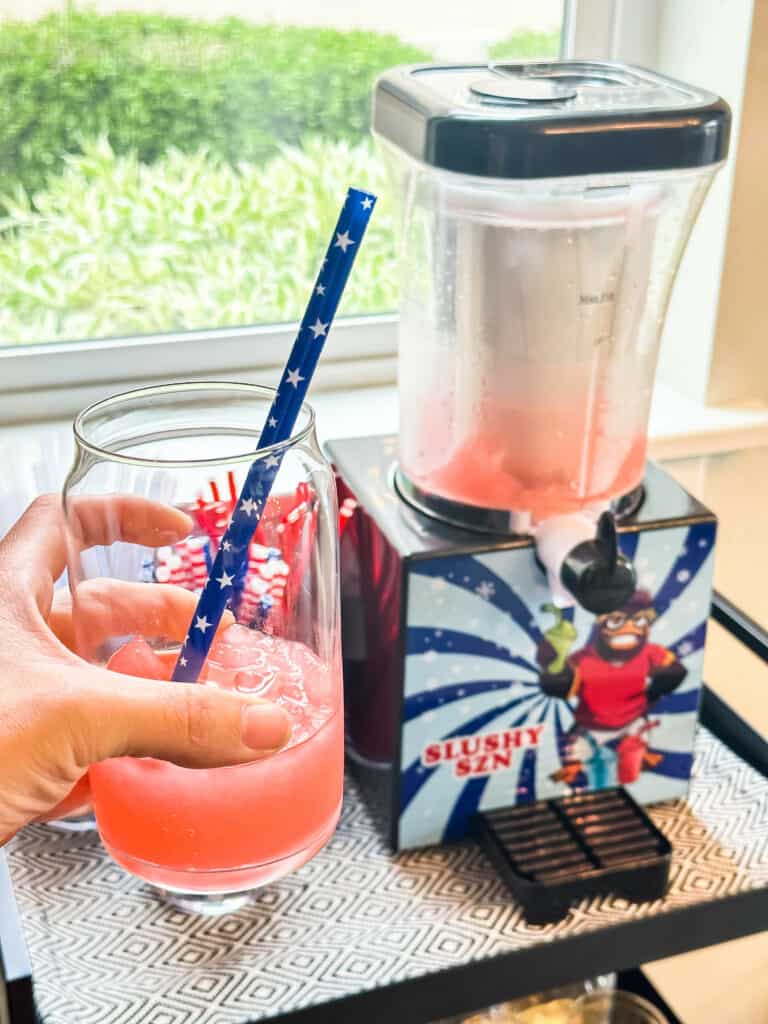 Fizz Slushie Cocktail Maker Machine